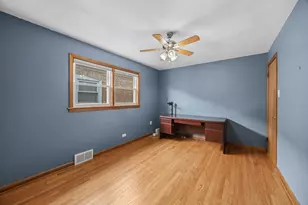 6000 S Narragansett Ave, Chicago, IL 60638 - Photo 10