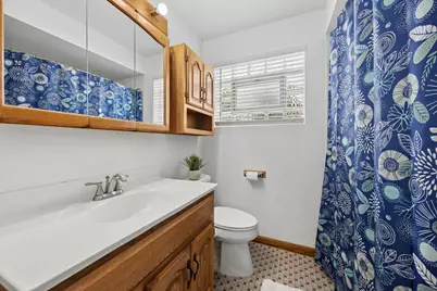 6000 S Narragansett Avenue, Chicago, IL 60638 - Photo 12