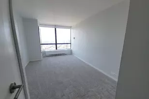 5415 N Sheridan Rd, Chicago, IL 60640 - Photo 12