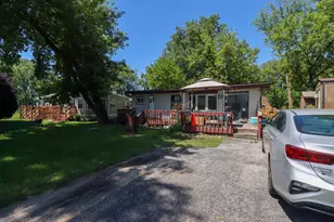 272 Misty Ridge, Lakemoor, IL 60051 - Photo 2