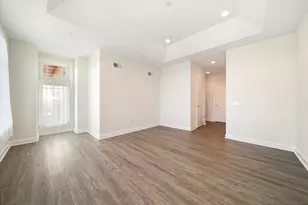 100 Prairie Park Dr, Wheeling, IL 60090 - Photo 10