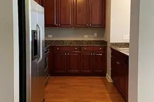201 N Westshore Dr, Chicago, IL 60601 - Photo 2