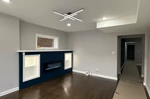 7932 S Champlain Ave, Chicago, IL 60619 - Photo 4