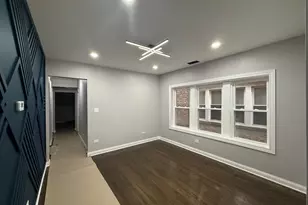 7932 S Champlain Ave, Chicago, IL 60619 - Photo 6