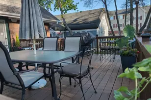 417 N Hough St, Barrington, IL 60010 - Photo 8