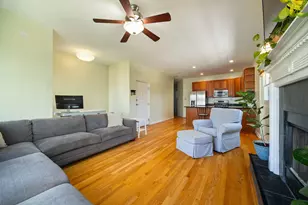 825 W Eastwood Ave, Chicago, IL 60640 - Photo 4
