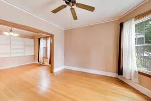 4950 W Gunnison St, Chicago, IL 60630 - Photo 2