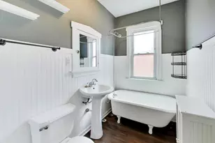 4950 W Gunnison St, Chicago, IL 60630 - Photo 22