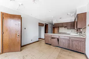 1633 Downs Dr, Calumet City, IL 60409 - Photo 12