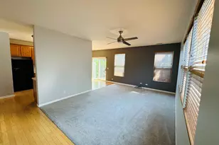 4121 Blackstone Dr, Aurora, IL 60504 - Photo 2
