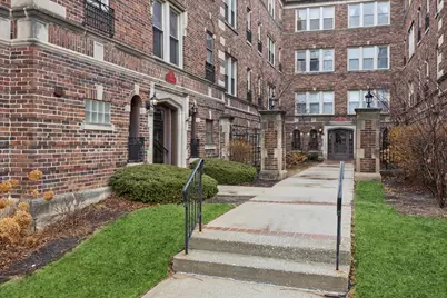 65 E Harris Avenue #2A, La Grange, IL 60525 - Photo 1