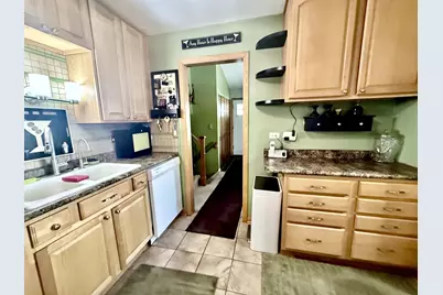 6233 Gold Circle, Hanover Park, IL 60133 - Photo 8