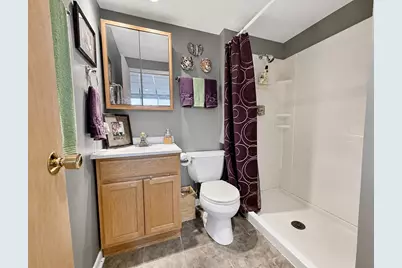 6233 Gold Circle, Hanover Park, IL 60133 - Photo 16