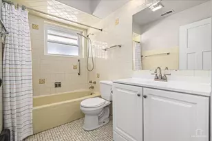 6320 W Lawrence Ave, Chicago, IL 60630 - Photo 22