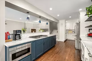 6320 W Lawrence Ave, Chicago, IL 60630 - Photo 12