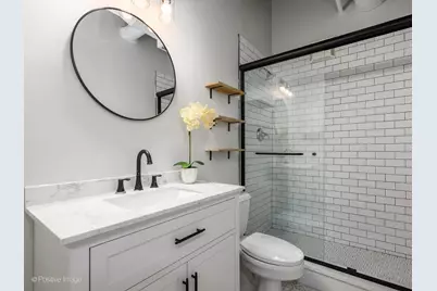 225 W Huron Street #403, Chicago, IL 60654 - Photo 14