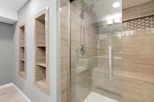 827 Thomas Ave, Forest Park, IL 60130 - Photo 32