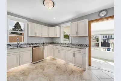 827 Thomas Avenue, Forest Park, IL 60130 - Photo 10