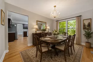 601 Willington Dr, Schaumburg, IL 60194 - Photo 6