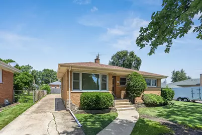 205 W 29th Street, South Chicago Heights, IL 60411 - Photo 2