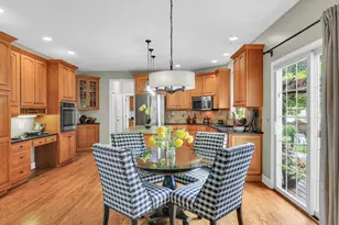 4601 Stonebridge Dr, Champaign, IL 61822 - Photo 18