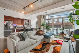 630 N Franklin St, Chicago, IL 60654 - Photo 6