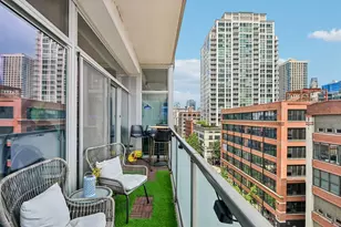 630 N Franklin St, Chicago, IL 60654 - Photo 18