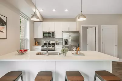 101 W Liberty Street #317, Barrington, IL 60010 - Photo 2