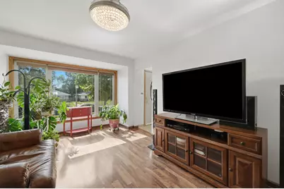 9939 S California Avenue, Chicago, IL 60655 - Photo 6