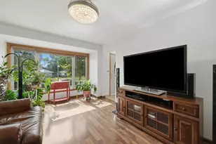 9939 S California Ave, Chicago, IL 60655 - Photo 6