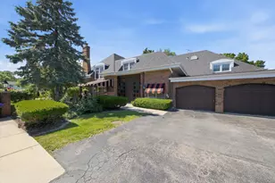 12610 S London Ln, Palos Heights, IL 60463 - Photo 1
