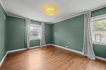 913 Cambridge Lane, Wilmette, IL 60091 - Photo 16