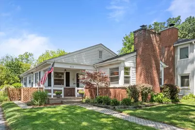 913 Cambridge Lane, Wilmette, IL 60091 - Photo 1