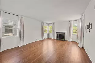 913 Cambridge Ln, Wilmette, IL 60091 - Photo 12
