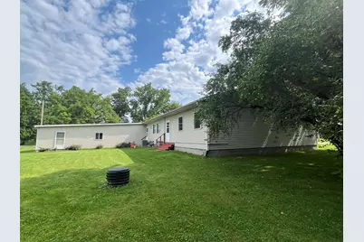 319 N 4th Street, Neponset, IL 61345 - Photo 10