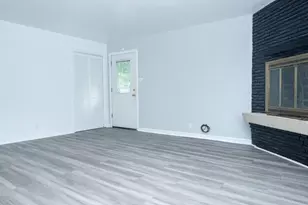 1021 Wentworth Ave, Calumet City, IL 60409 - Photo 4