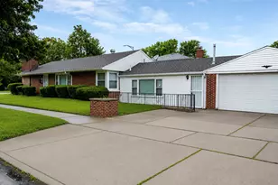 1021 Wentworth Ave, Calumet City, IL 60409 - Photo 2