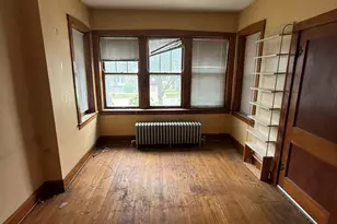 4027 S Maplewood Ave, Chicago, IL 60632 - Photo 4
