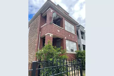 4027 S Maplewood Avenue, Chicago, IL 60632 - Photo 1