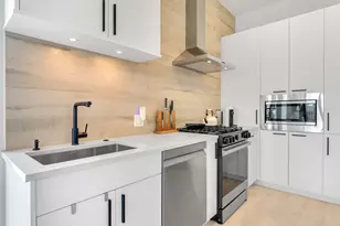 2135 W Cermak Rd, Chicago, IL 60608 - Photo 4