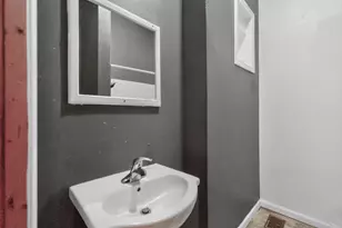 3250 W Douglas Blvd, Chicago, IL 60623 - Photo 10