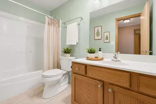 7516 Odell Ave, Bridgeview, IL 60455 - Photo 18