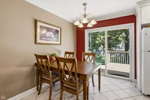 256 Mark Ave, Glendale Heights, IL 60139 - Photo 6