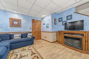 6N342 Linden Ave, Medinah, IL 60157 - Photo 34