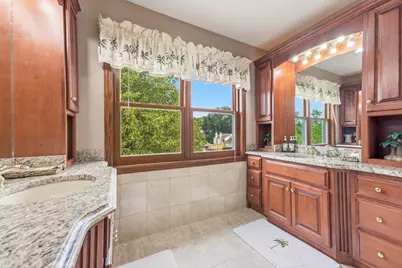 6N342 Linden Avenue, Medinah, IL 60157 - Photo 32