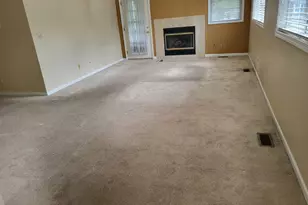 1120 S Parkside Dr, Palatine, IL 60067 - Photo 4