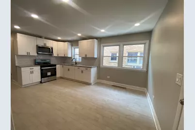 6114 W Leland Avenue #1, Chicago, IL 60630 - Photo 4