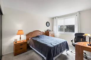 440 Raintree Ct, Glen Ellyn, IL 60137 - Photo 16