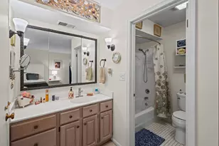 440 Raintree Ct, Glen Ellyn, IL 60137 - Photo 18