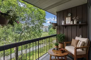 440 Raintree Ct, Glen Ellyn, IL 60137 - Photo 22